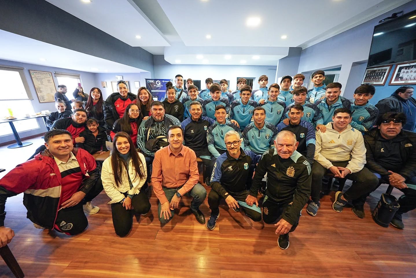Huracán Santacruceño y Opción Joven fueron declarados Embajadores del Deporte de Río Gallegos