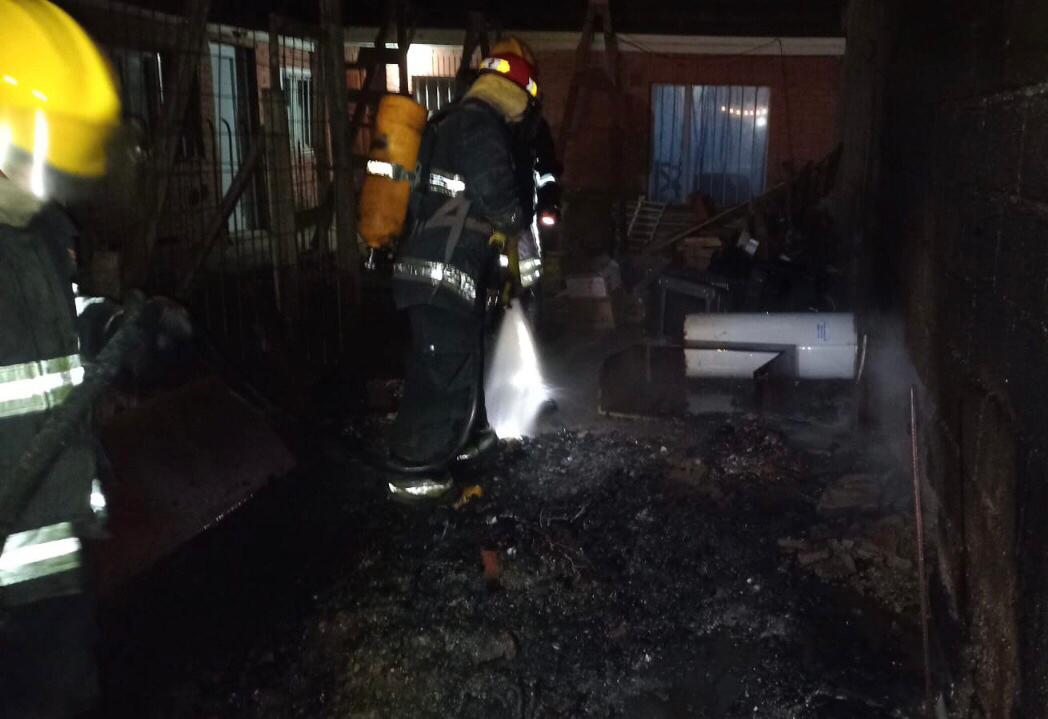 Principio de incendio controlado en vivienda de Río Gallegos