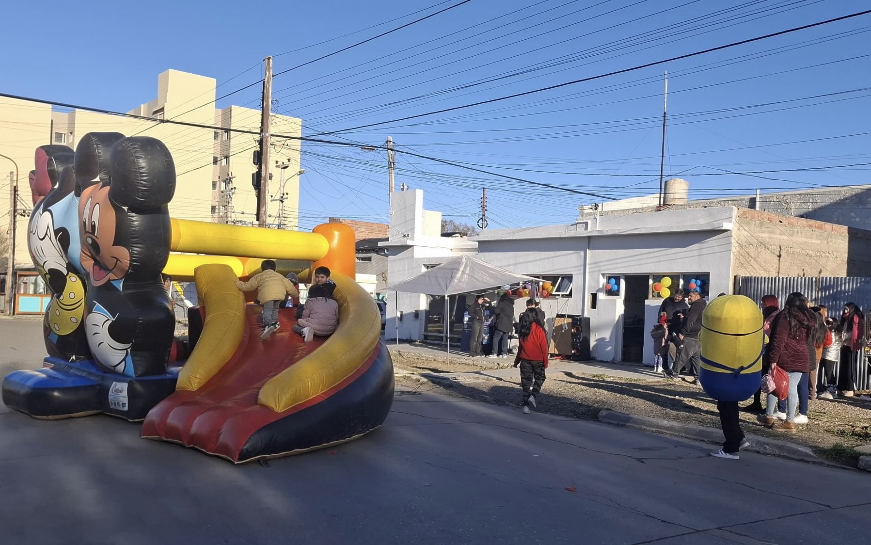 Campaña solidaria para abrigar el invierno