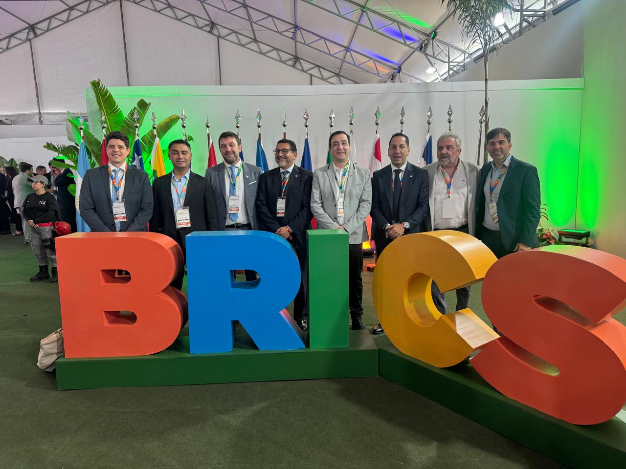 Pablo Grasso presenta en Brasil el proyecto “Mercado del Atlántico” para integrar a Río Gallegos en la agenda global
