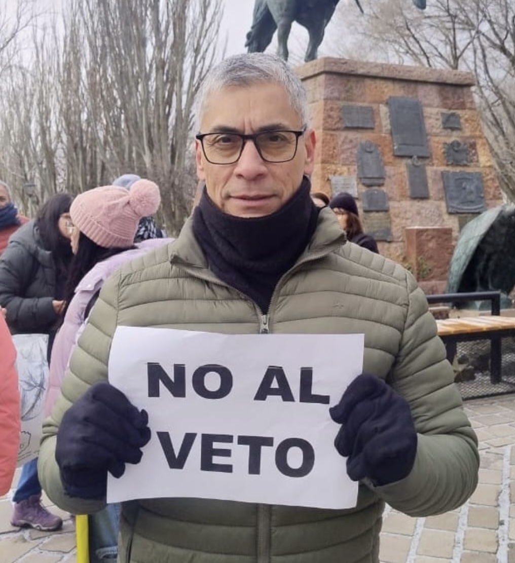 Eloy Echazú: “El veto de Milei es inhumano y el gobernador Vidal tiene que dejar las fotos y tomar decisiones”